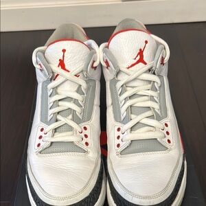 Men’s Jordan 3 Fire Red